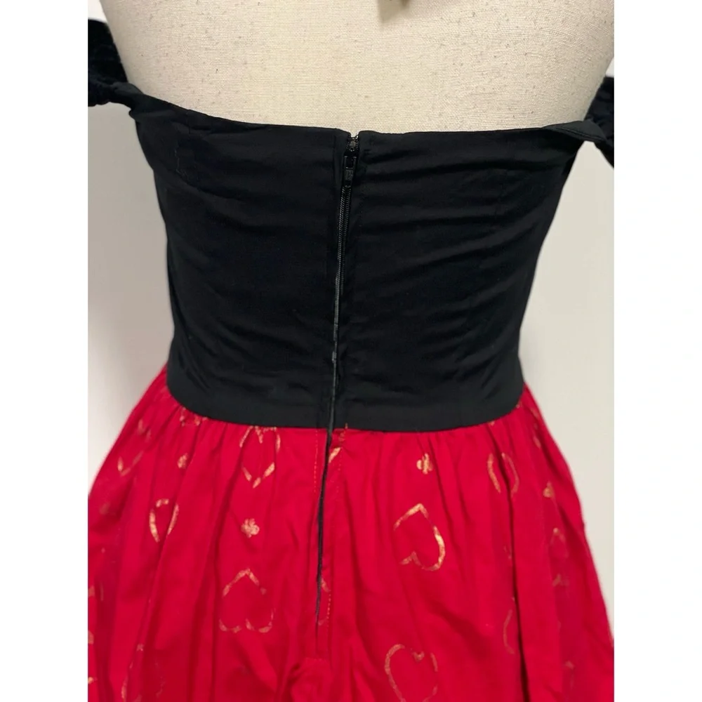 NWT Hot Topic Disney Classic Red Queen Dress Costume Size S - Picture 11 of 14